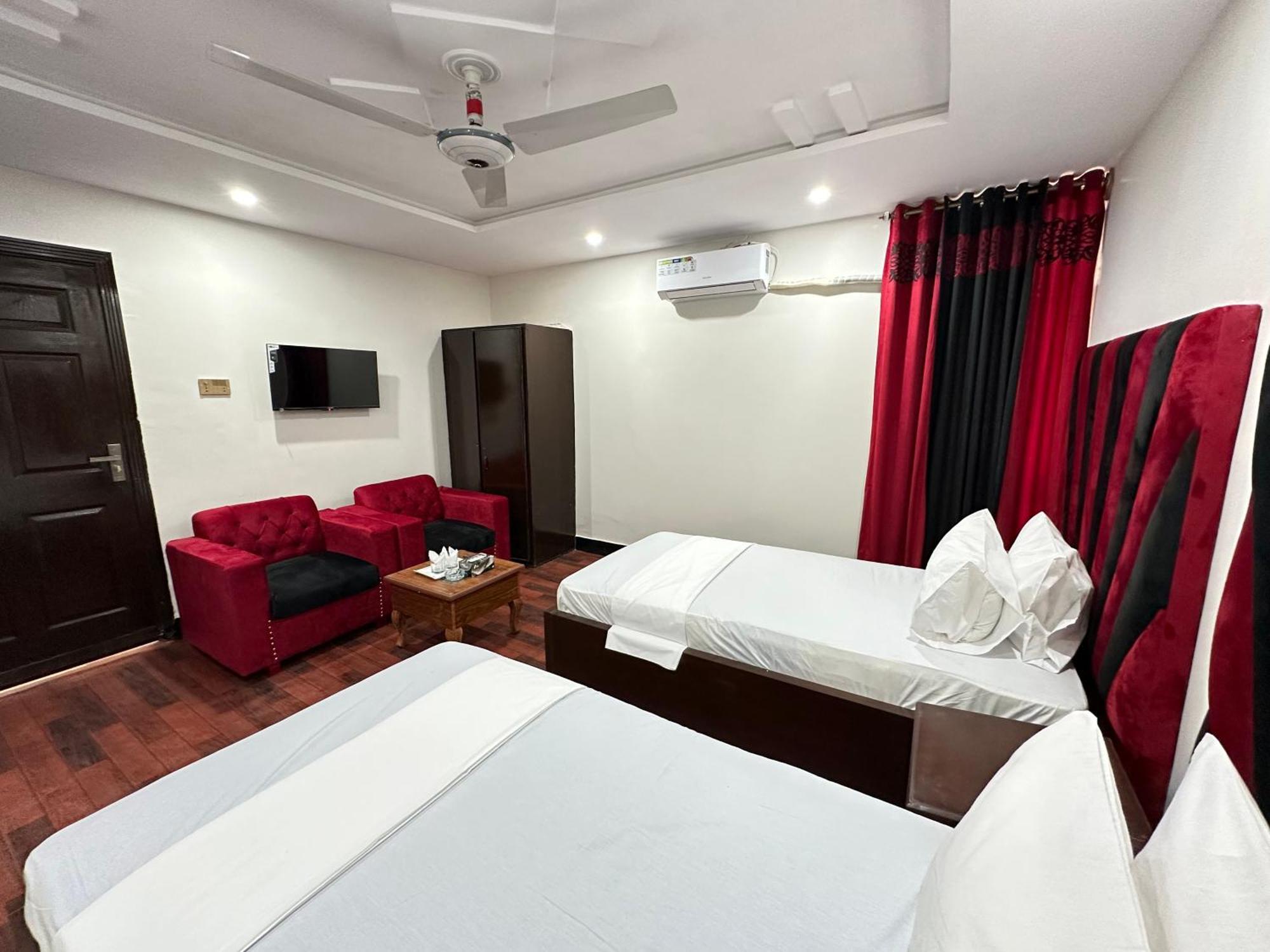 Decent Lodge Guest House Islamabad Bagian luar foto