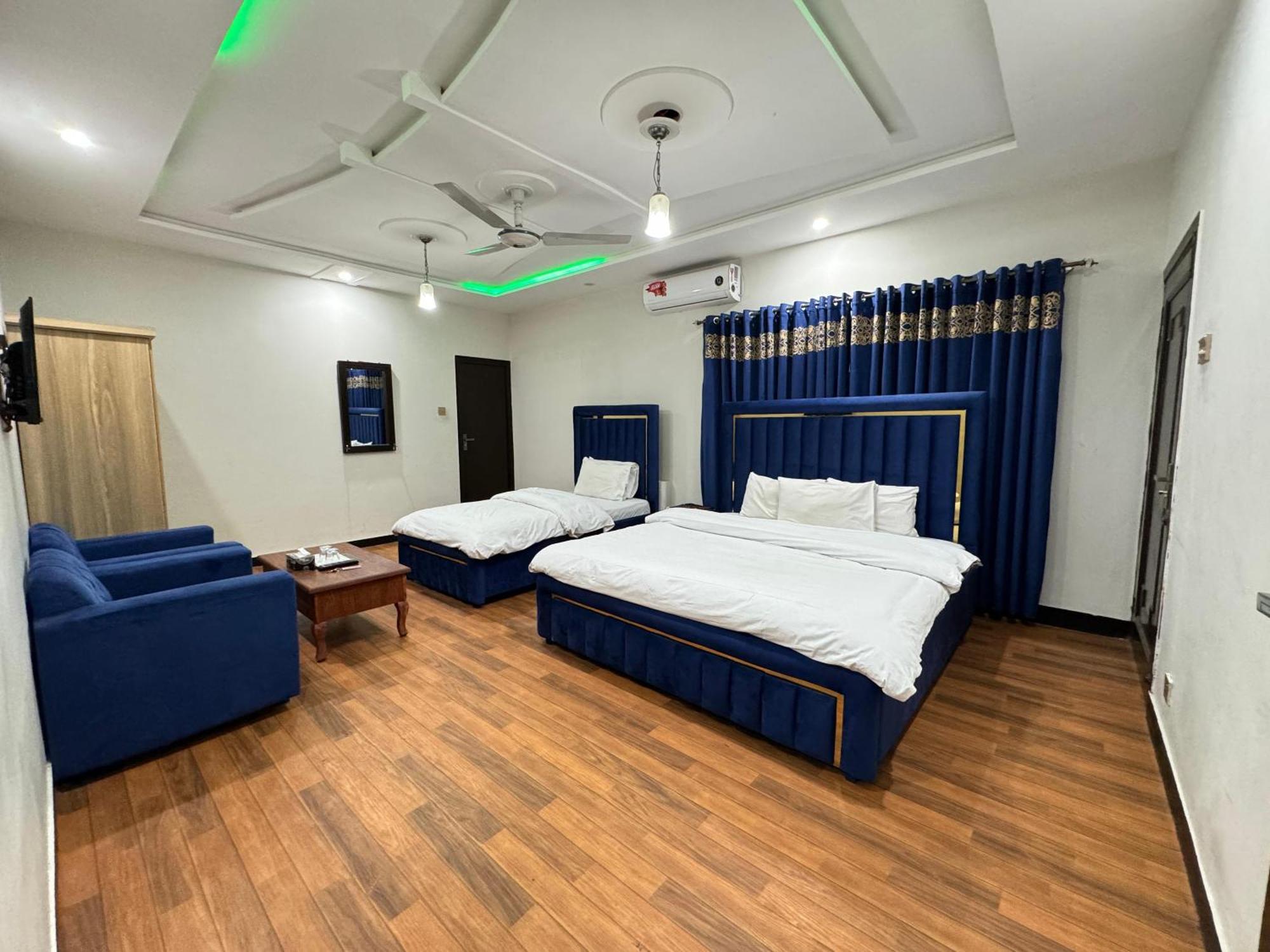 Decent Lodge Guest House Islamabad Bagian luar foto